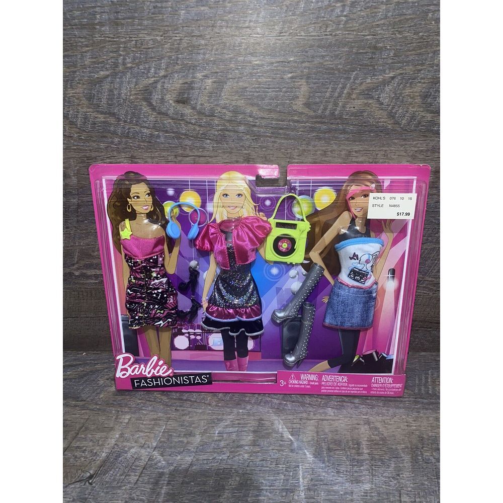 2011 Barbie Fashionistas 3 Concert Fashion Outfits (N4855) NIB‎